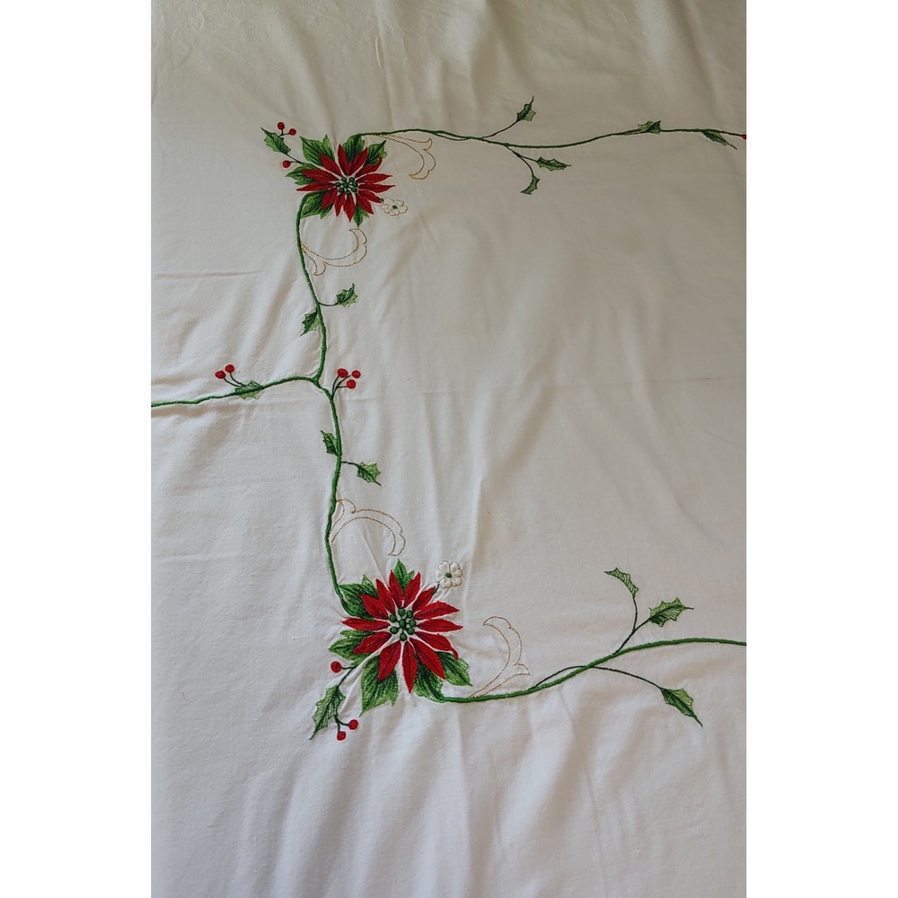 Embroidered Christmas Tablecloth Poinsettias Family Dinner Holiday 115x64 In SEE